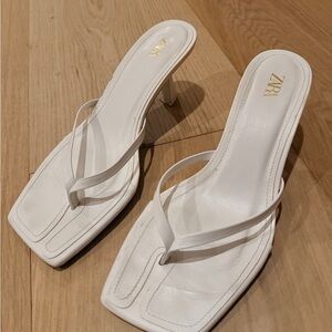 ZARA White Square-Toe Thong Mule Heels